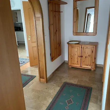 Leilbon Apartmanhaz * ヘーヴィーズ