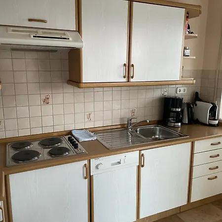 Leilbon Apartmanhaz Хевиз