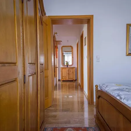 Leilbon Apartmanhaz Апартаменты *