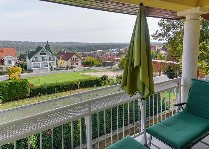 Apartament Leilbon Apartmanhaz