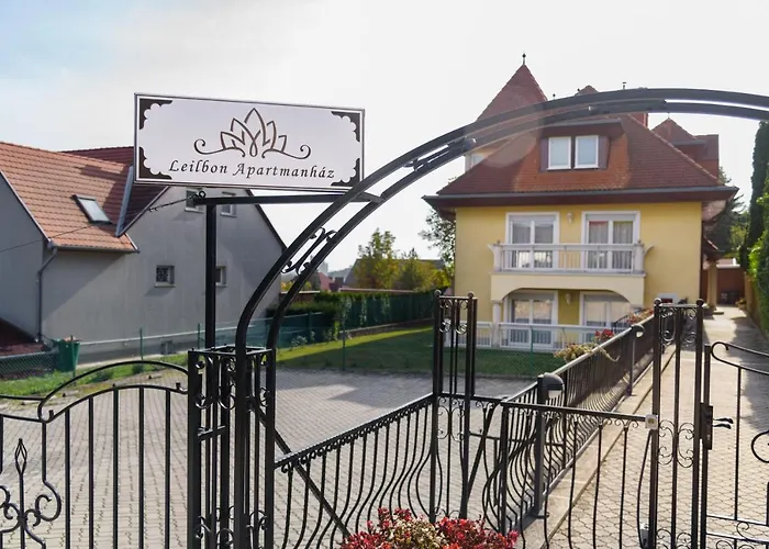 Leilbon Apartmanhaz Apartament Héviz