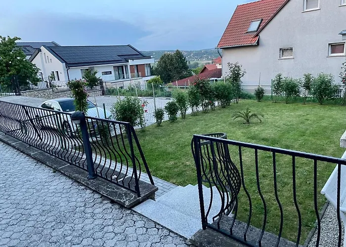 Leilbon Apartmanhaz Appartement