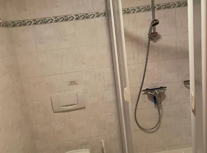 Leilbon Apartmanhaz