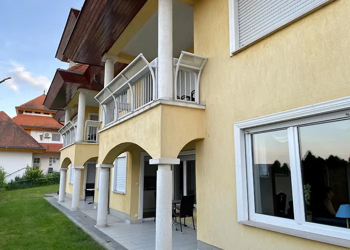 Leilbon Apartmanhaz Apartament Héviz