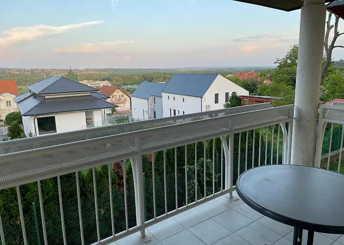 Leilbon Apartmanhaz Apartament Héviz