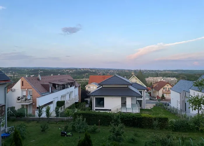 Leilbon Apartmanhaz
