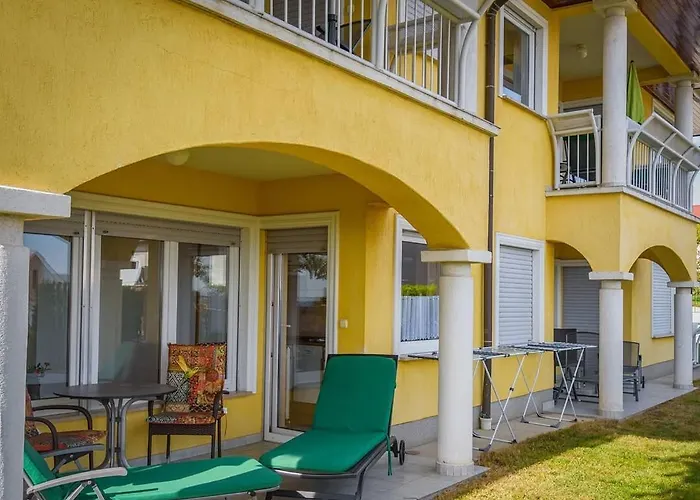 Leilbon Apartmanhaz * Héviz