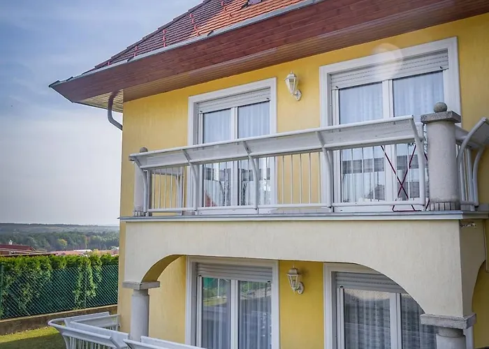 Leilbon Apartmanhaz * Héviz